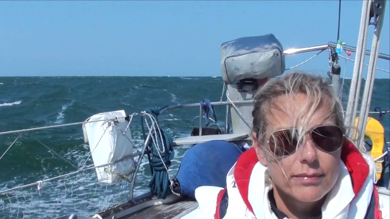 Hallberg Rassy 42 - Sailing Force 6/7 - North Sea 2014