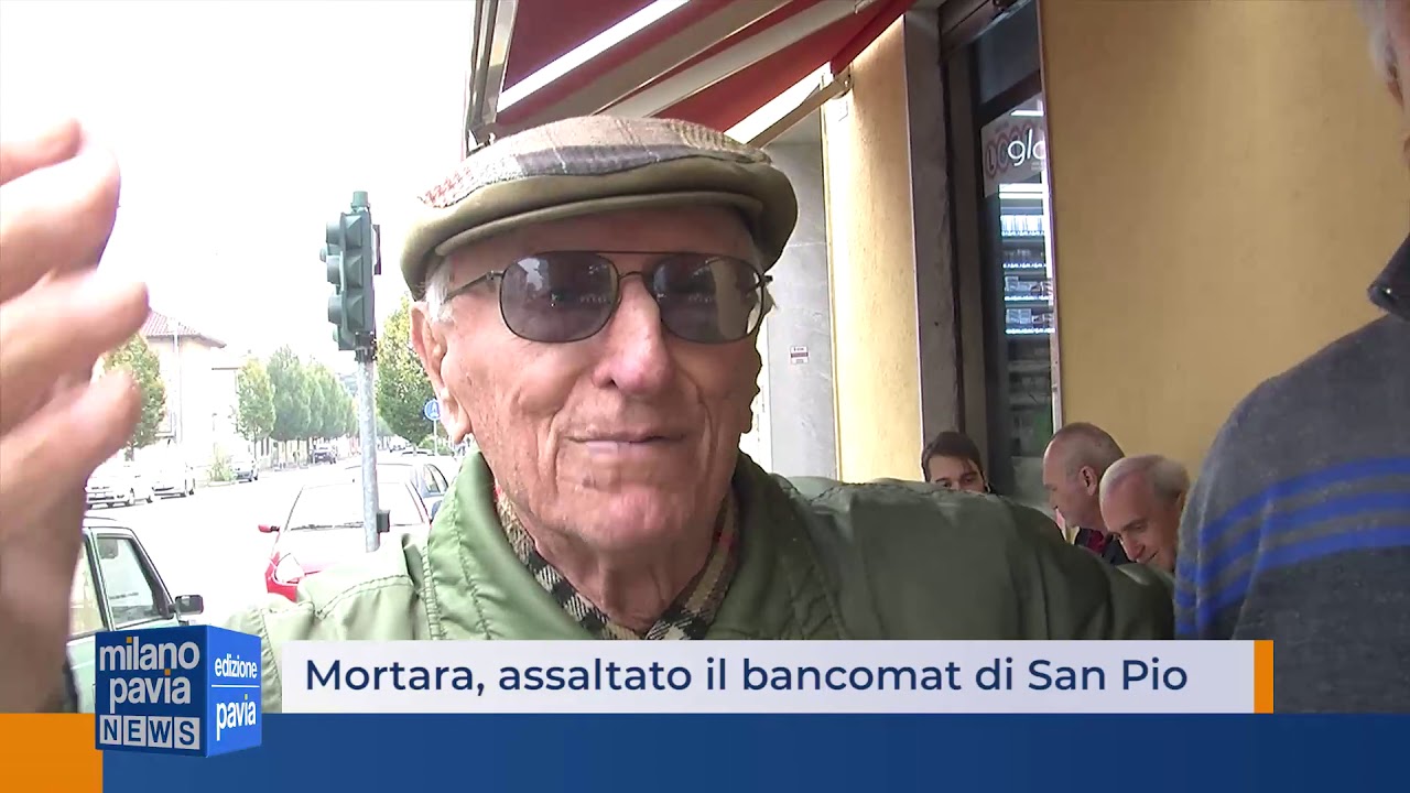 Mortara, sradicano il bancomat con un furgone