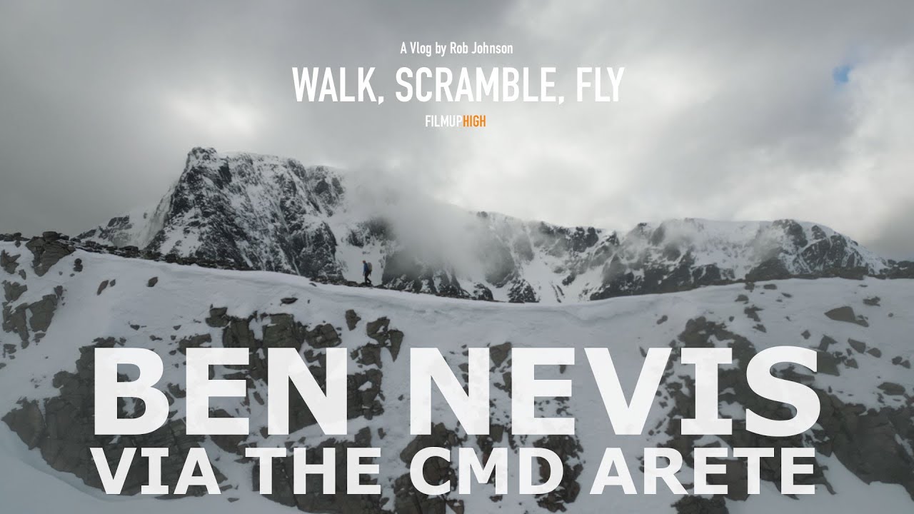 Winter traverse of the CMD Arete and flying off the summit - Hike and Fly