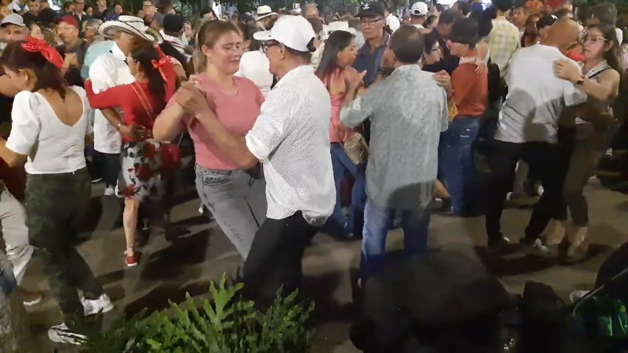Los integrados parranderos. Homenaje al parque de Bello. Marzo 24 2024.