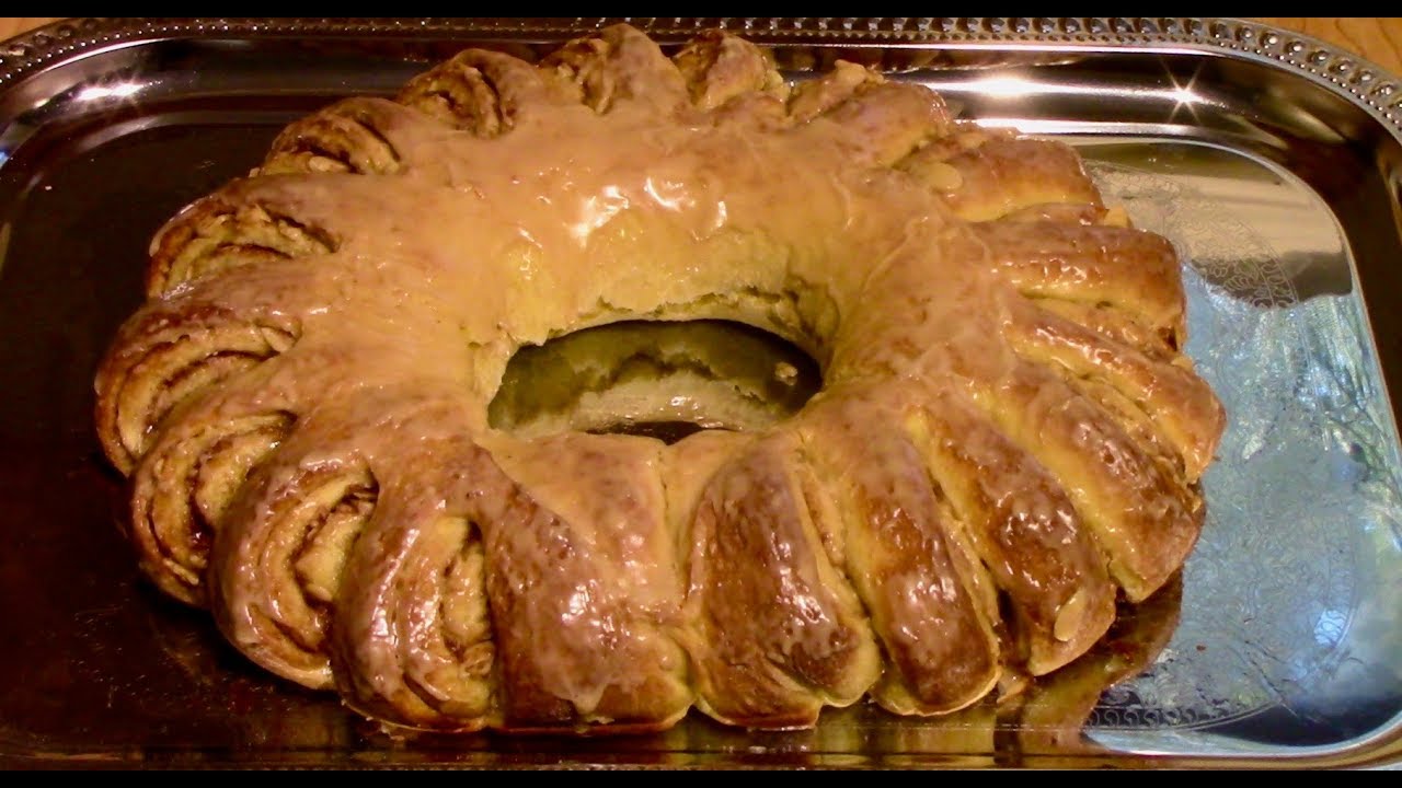 Christmas Gift from the Kitchen -  Swedish Tea Wreath