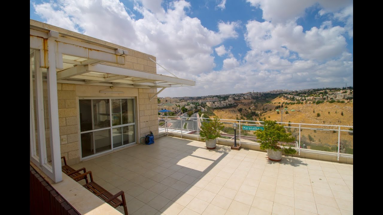 Penthouse zum Verkauf in Maale Adumim bei Jerusalem