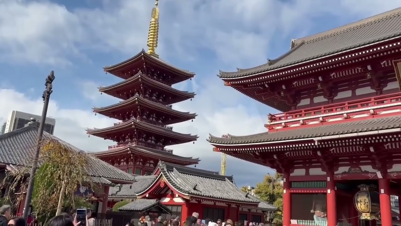 Senso-ji Hozomon  (Buddhist temple) Tokyo Japan 🇯🇵 #2025shorts #ytshorts #japan #travel #viralvideo 