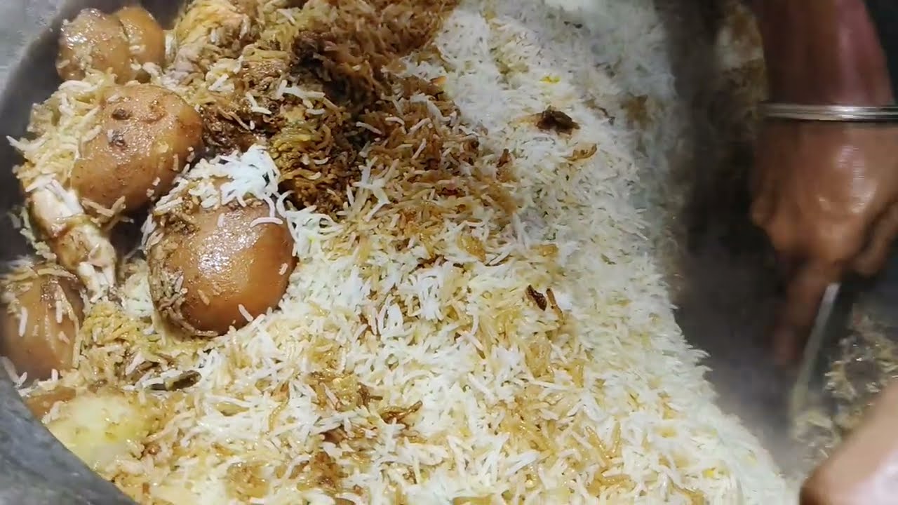 Basak Biryani Rat 9 tai red dragon a gelo Tarpor a ki holo ? Rat 9 tai Ato vir BaBa re BaBa....