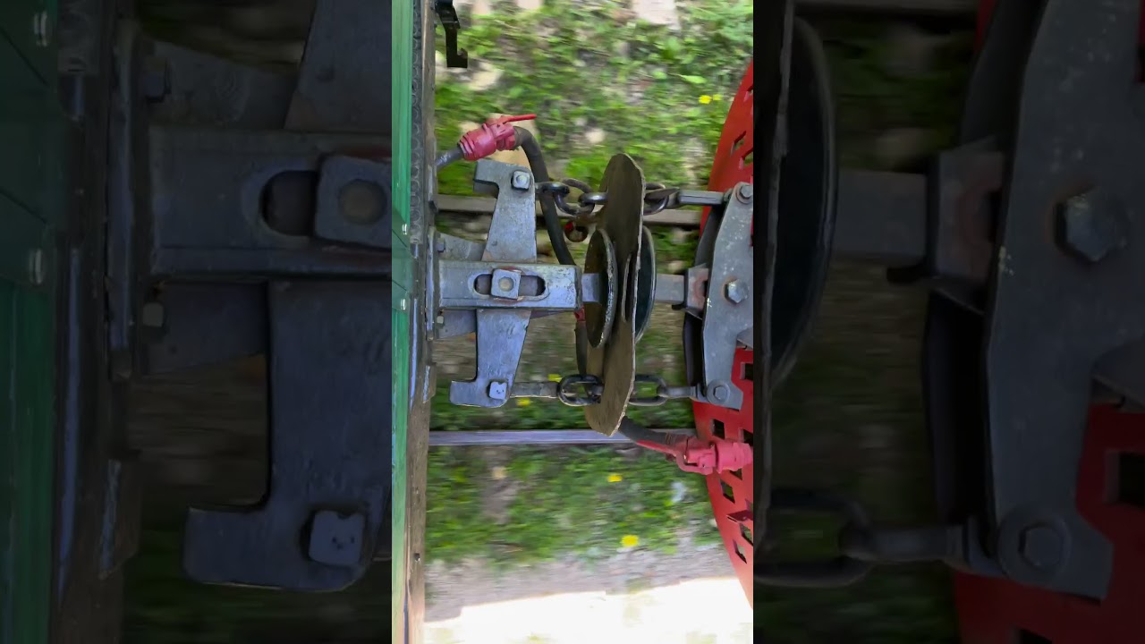 Как работает сцепка УЖД на движущемся поезде? / How coupling work in running narrow-gauge train?