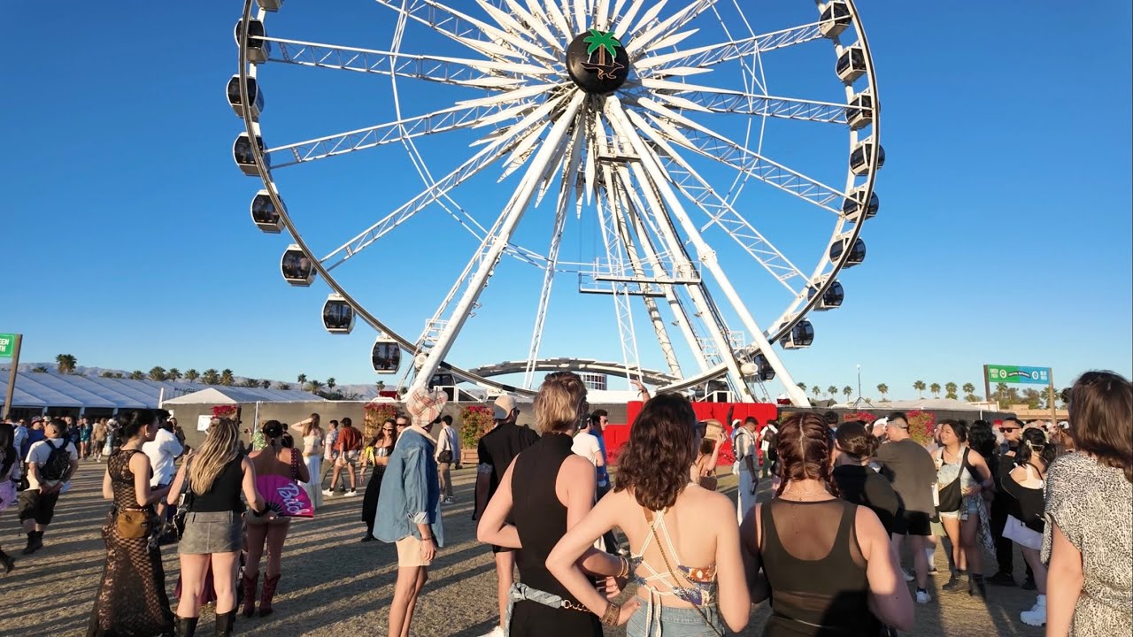 walking into coachella festival (day 2)