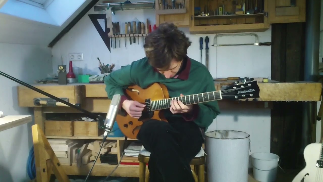 Dimitri Howald / Turn Out The Stars / @ Schottmueller- guitars