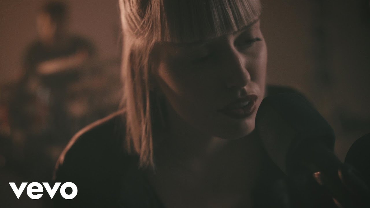 LEA - Schwerelos