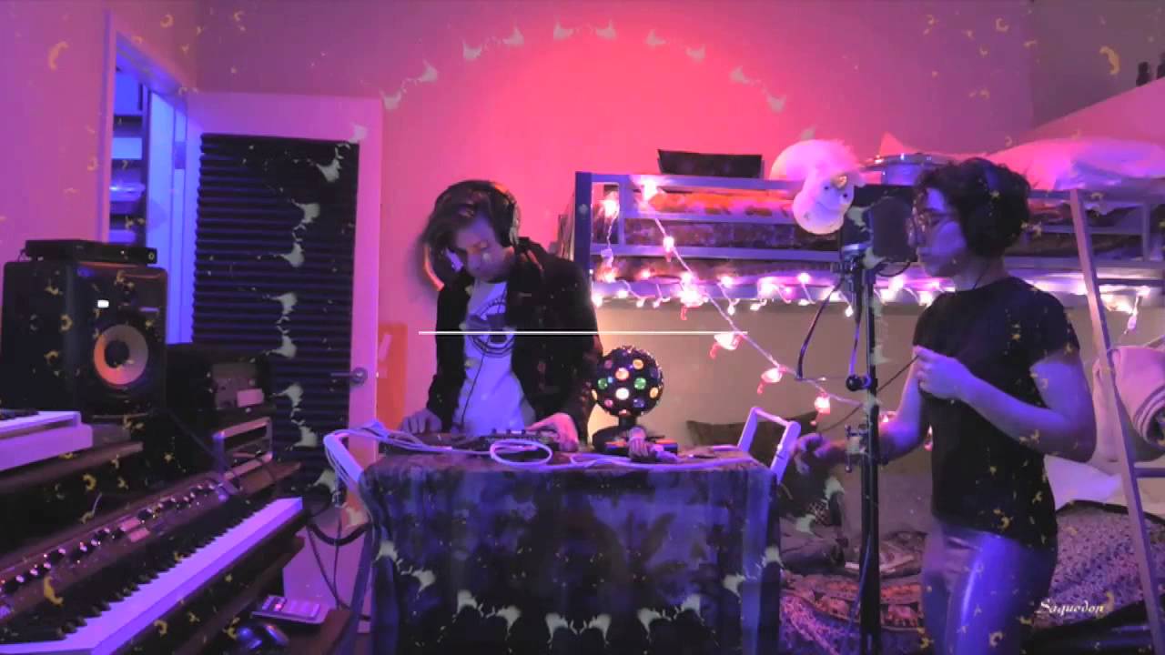 Emily Estefan - Don't Worry Baby