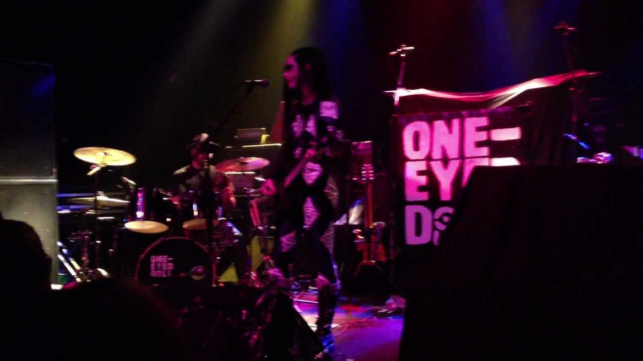 One Eyed Doll - Hole - Albuquerque 12-09-11
