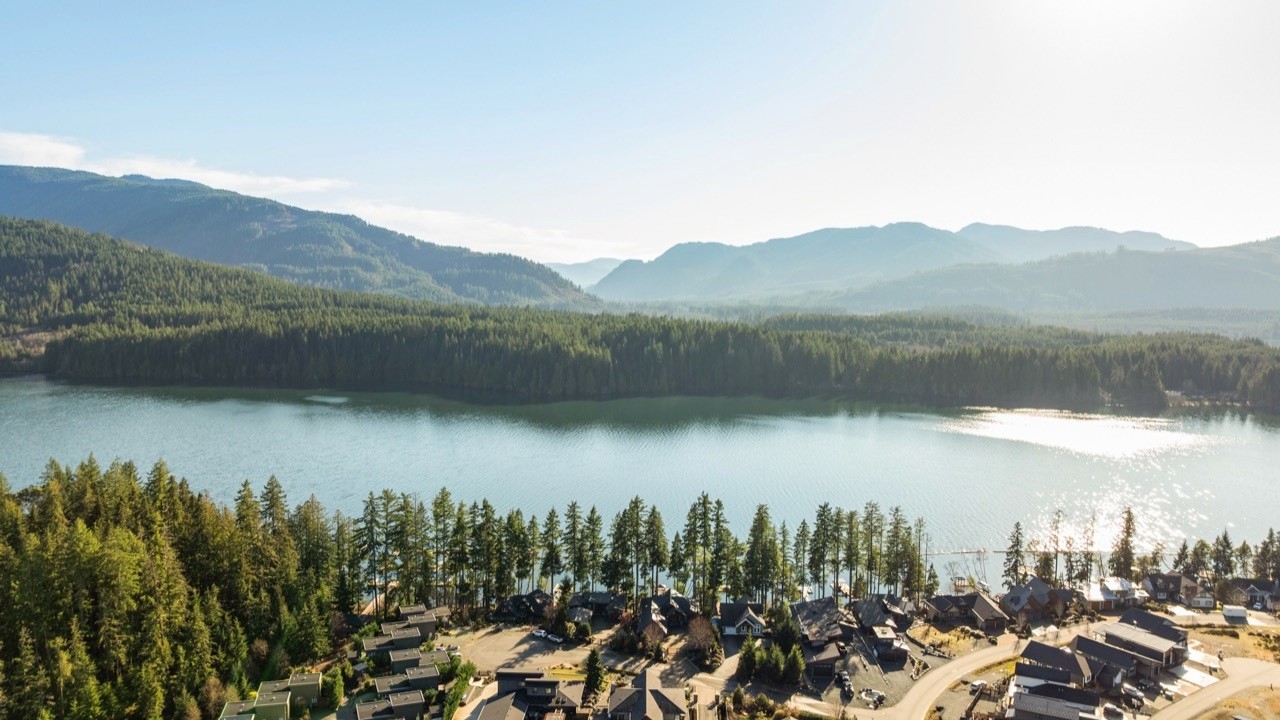 7343 Lakefront Place, Lake Cowichan, B.C. | Sean McLintock PREC*