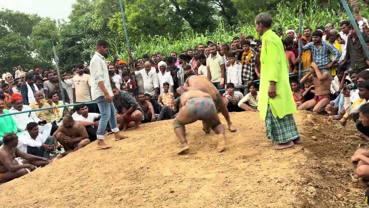 येसा कुस्ती कभी नहीं देंखे होंगे #viral #funny #trend #kushititlesong #blog #blogger #trending 