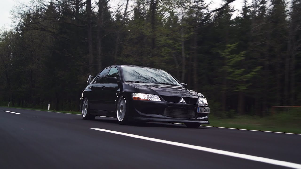 Black Widow - EVO VIII Carporn | YouStudio