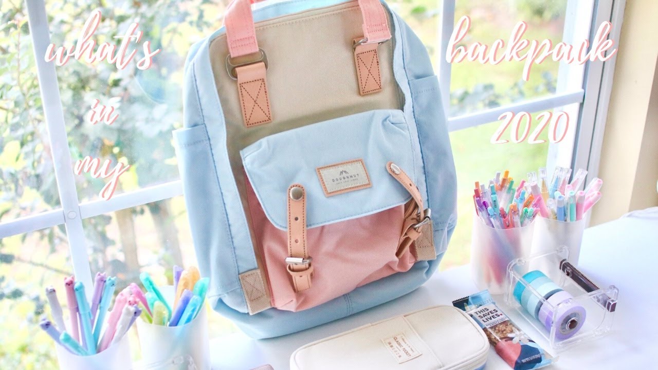 What’s in my backpack ✨🎒 back to school 2020