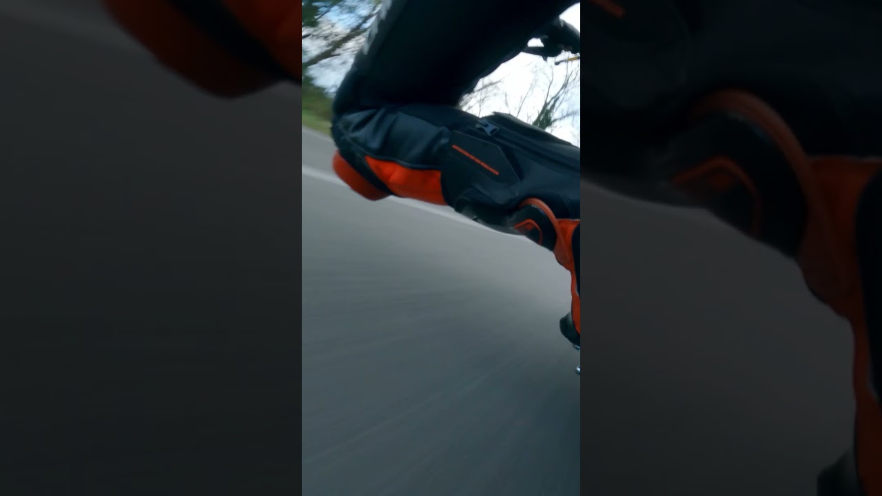 MT09 Knee Dragging 💥