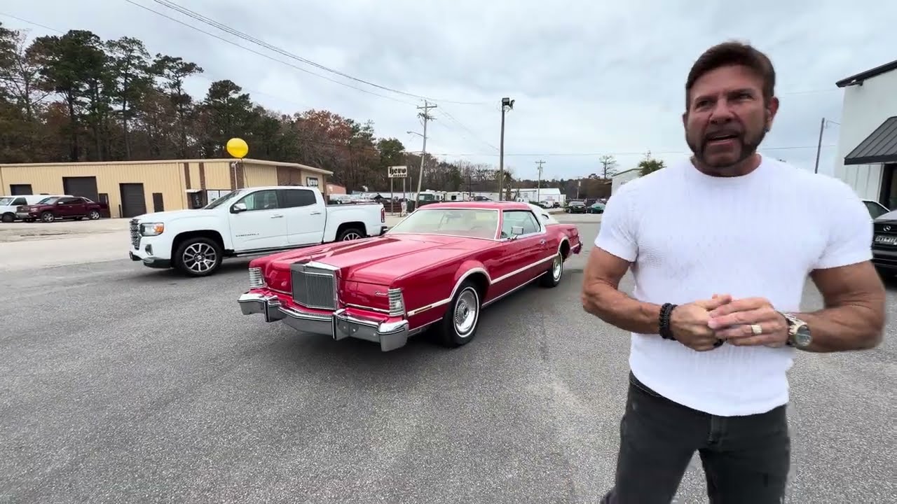 Видео тест-драйва Lincoln Mark IV LIPSTICK EDITION 1976 года! Пробег 13 000 миль.