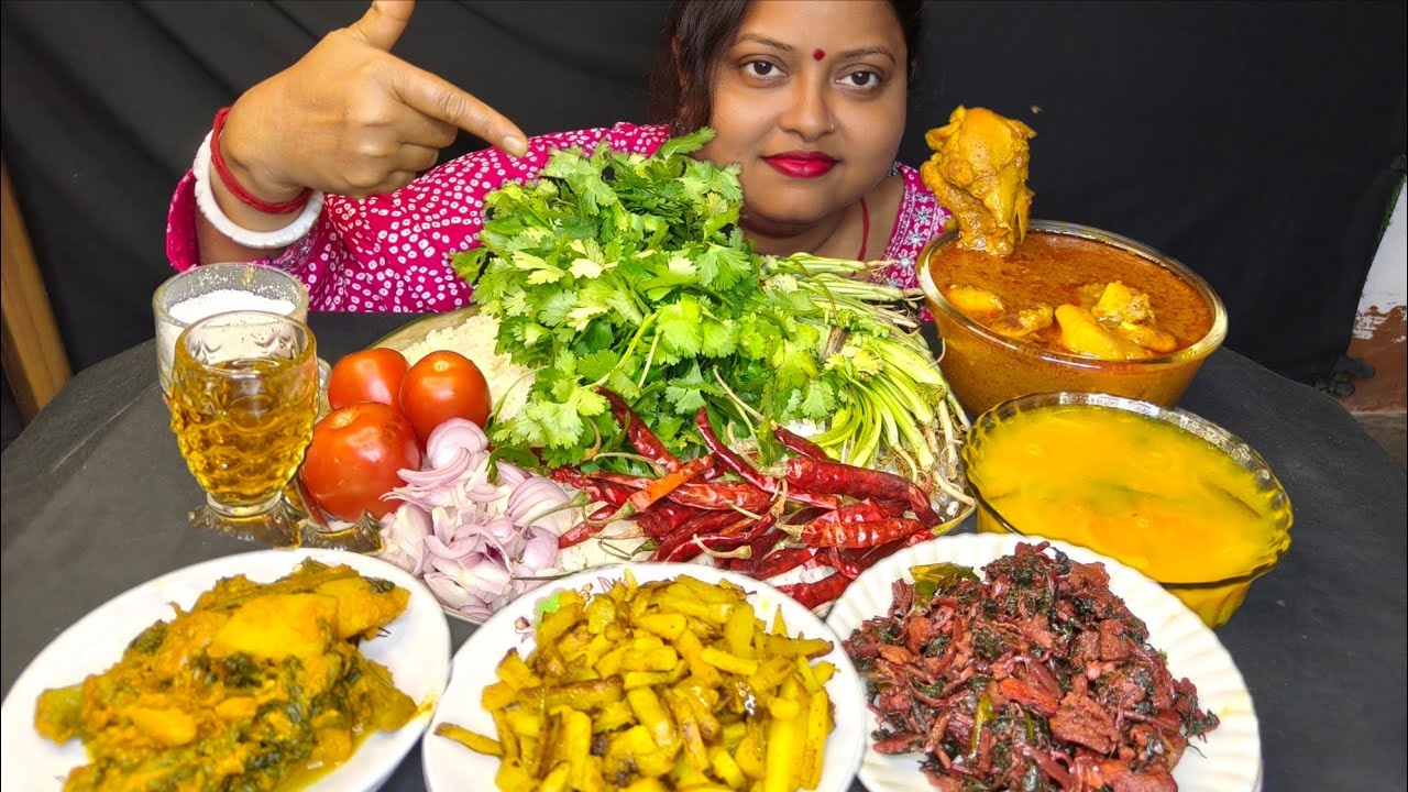 ASMR RICE CORIANDER LEAVES BHORTA DAL ALU VAJA LAL SHAK BORI DIYE SPICY CHICKEN CURRY EATING 