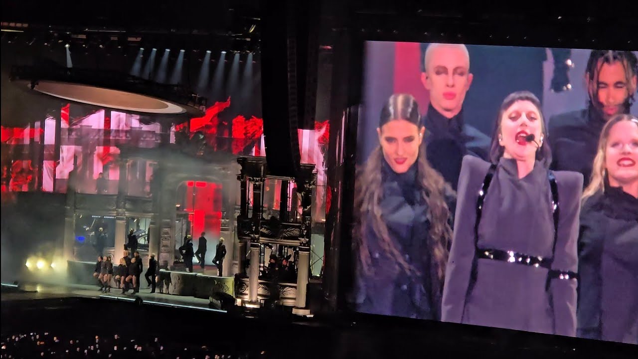 Lady Gaga - Born This Way + Fireworks Mexico City THE MAYHEM BALL TOUR 2025