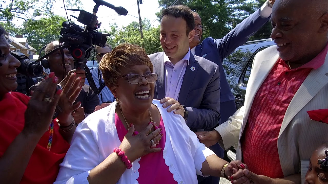 Mayor Jane Williams   Warren farewell