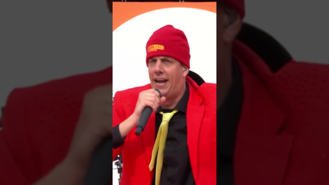 40.000 feestvierders gaan van links naar rechts tijdens 538 Koningsdag 2023 | #538 #shorts #tbt