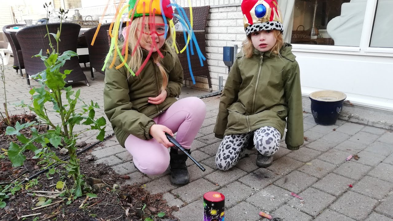 Vi afprøver vores nytårskrudt 💥🍾🎇🧨🎉🎊
