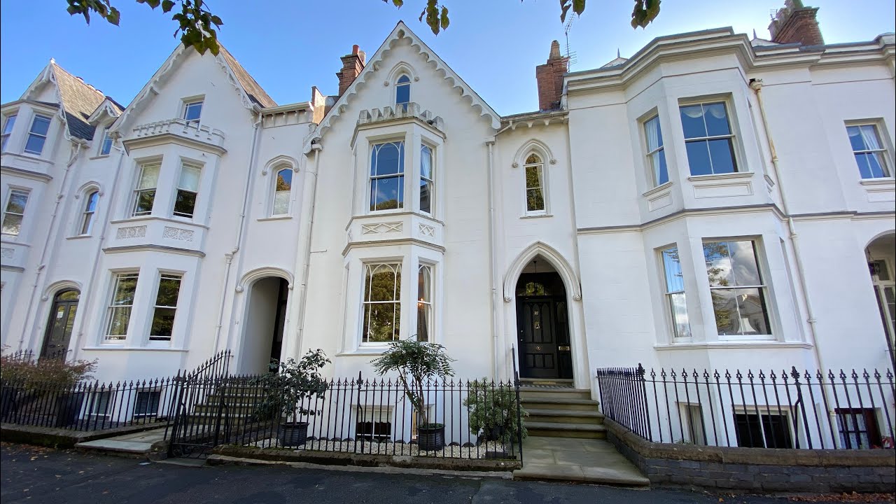 32 Beauchamp Ave, Leamington Spa
