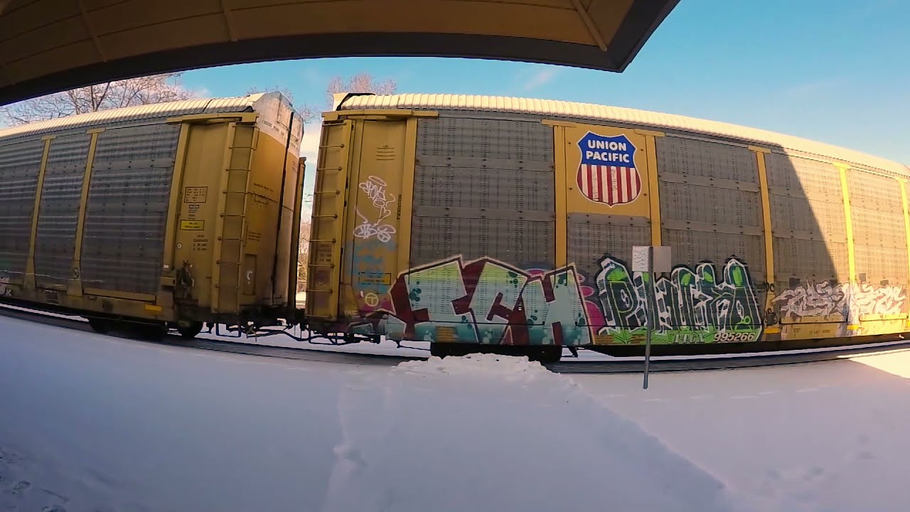 FREIGHT TRAIN GRAFFITI BENCHING IN SUB ARCTIC CONDITIONS (Video #180)