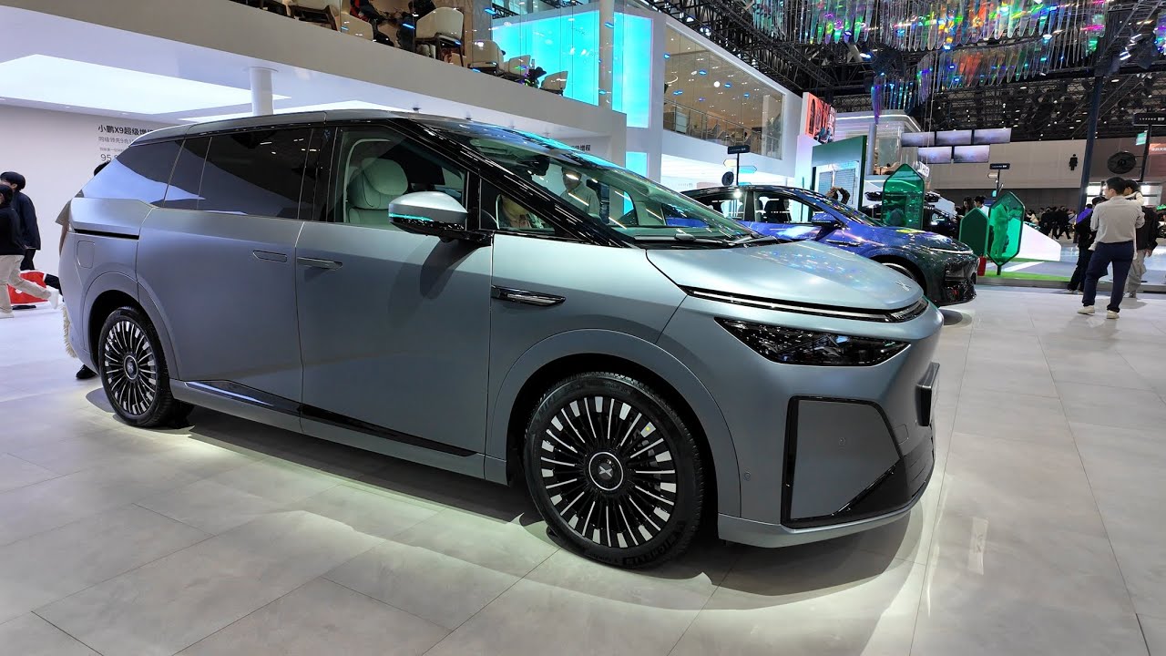 2026 XPeng X9 exterior (two colors) interior dynamic video
