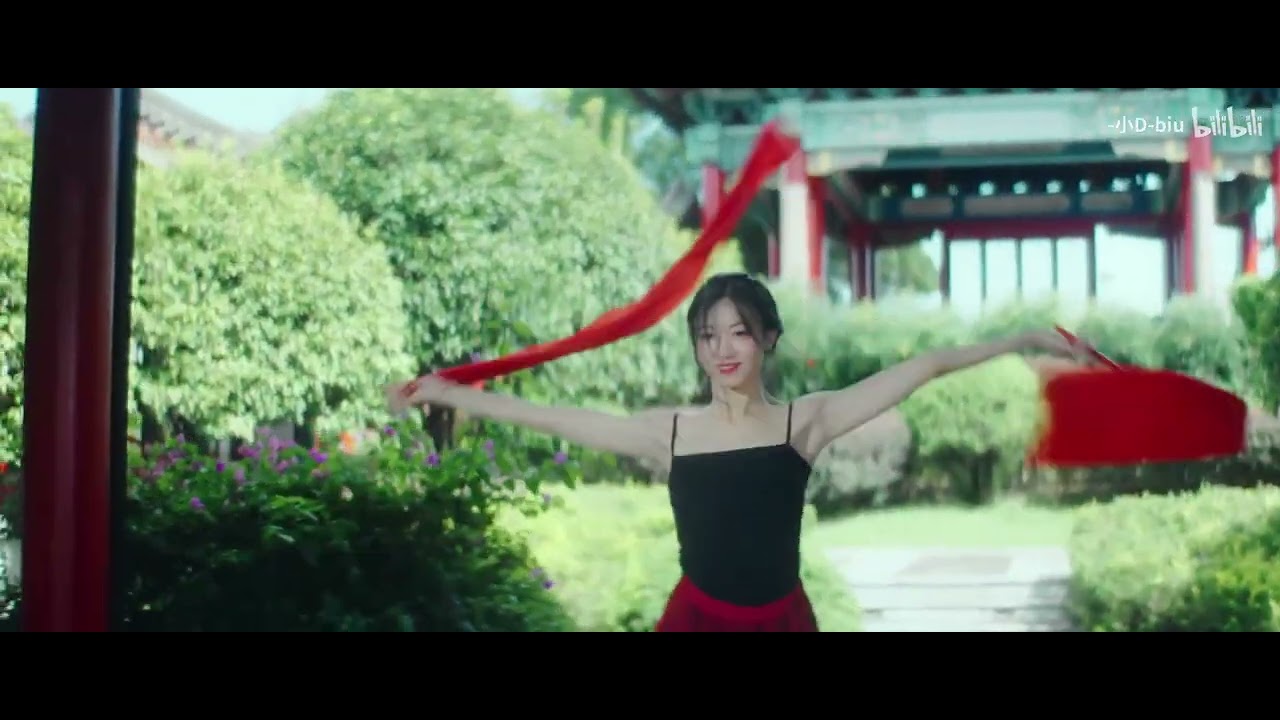 以女儿之躯，舞山河之气！这支阅兵献礼舞，燃到骨子里！