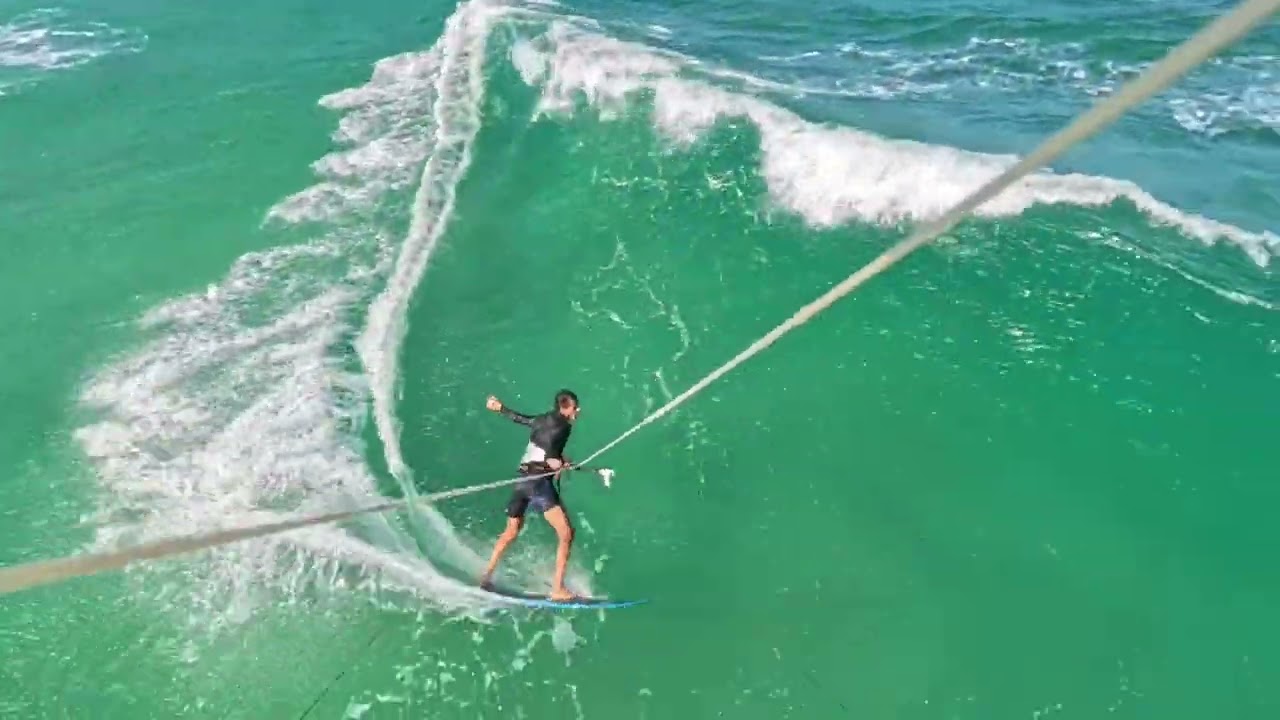 Velejo kitewave kitesurf Florianópolis Campeche fev/2026