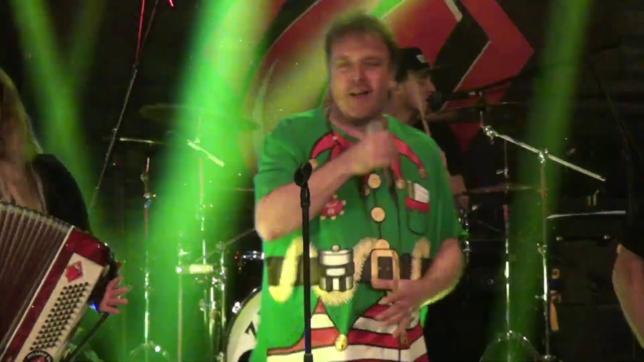 ZVLAŠŇÝ ŠKOLA - VÁNOČNÍ KONCERT - KD HORAŽĎOVICE - 25.12.2020