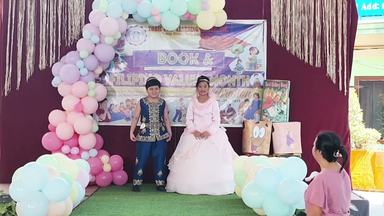 Nauna ang rampa..😂Late post but still slaying the book parade runway 📚✨Book Parade 2025...