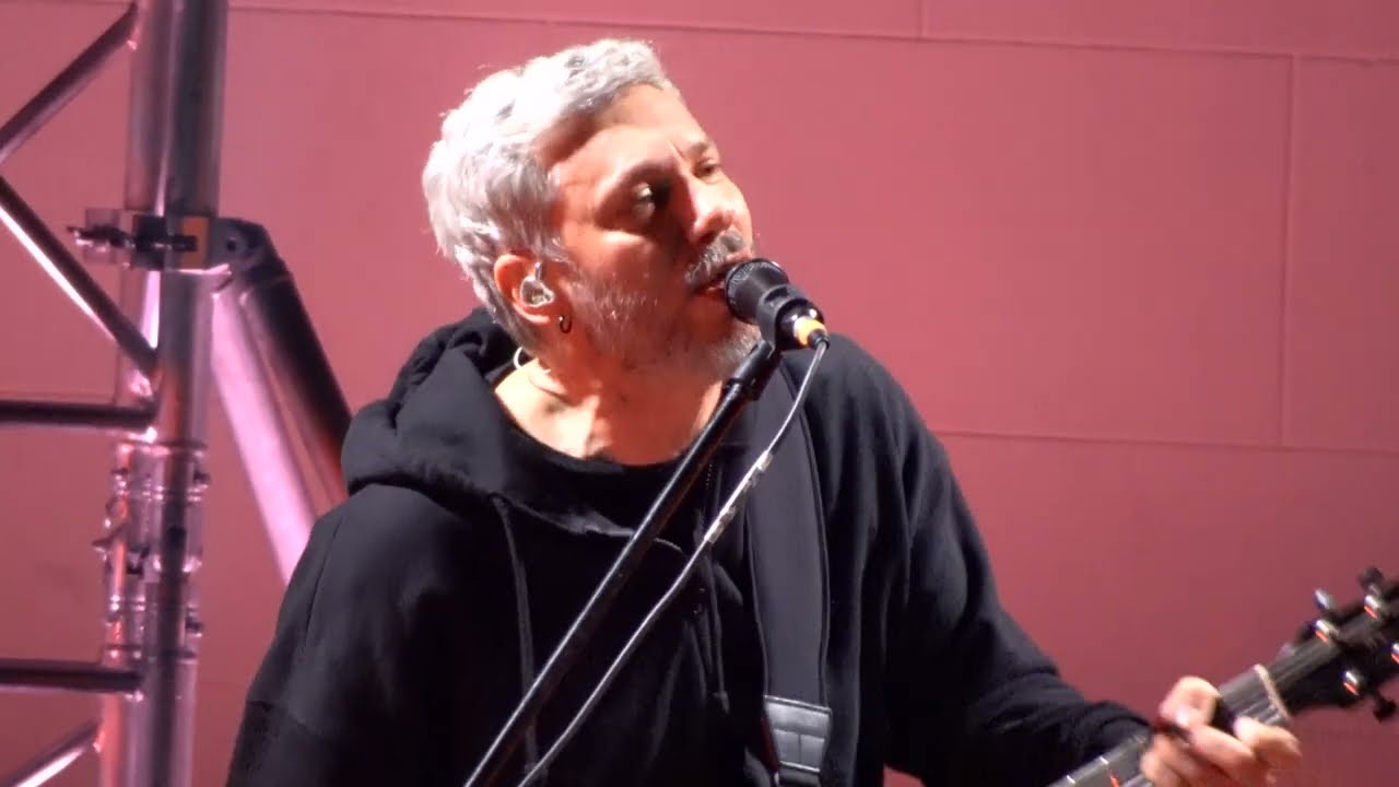 Θα 'μαι κοντά σου (όταν με θες) - Αλκίνοος Ιωαννίδης live Συναυλία Βεακειο 30/9/2025 #kostasrallis