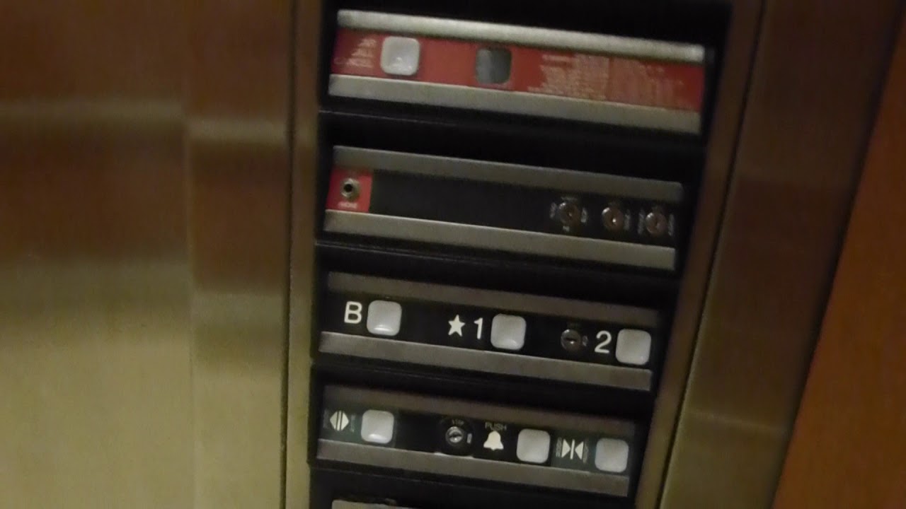 Dover Hydraulic E Elevators At BS&W Medical Center Irving