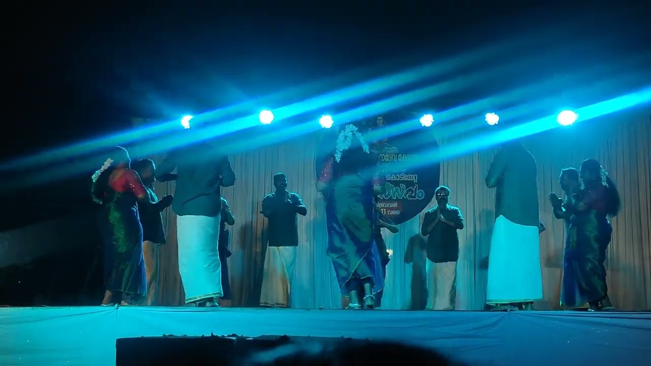 kaikottikali Ladies & Gents 😱🤩❤️#dance #lifeisbutadream #good❤️ #haveitoldyoulatelythatiloveyou 💎🫂❤️