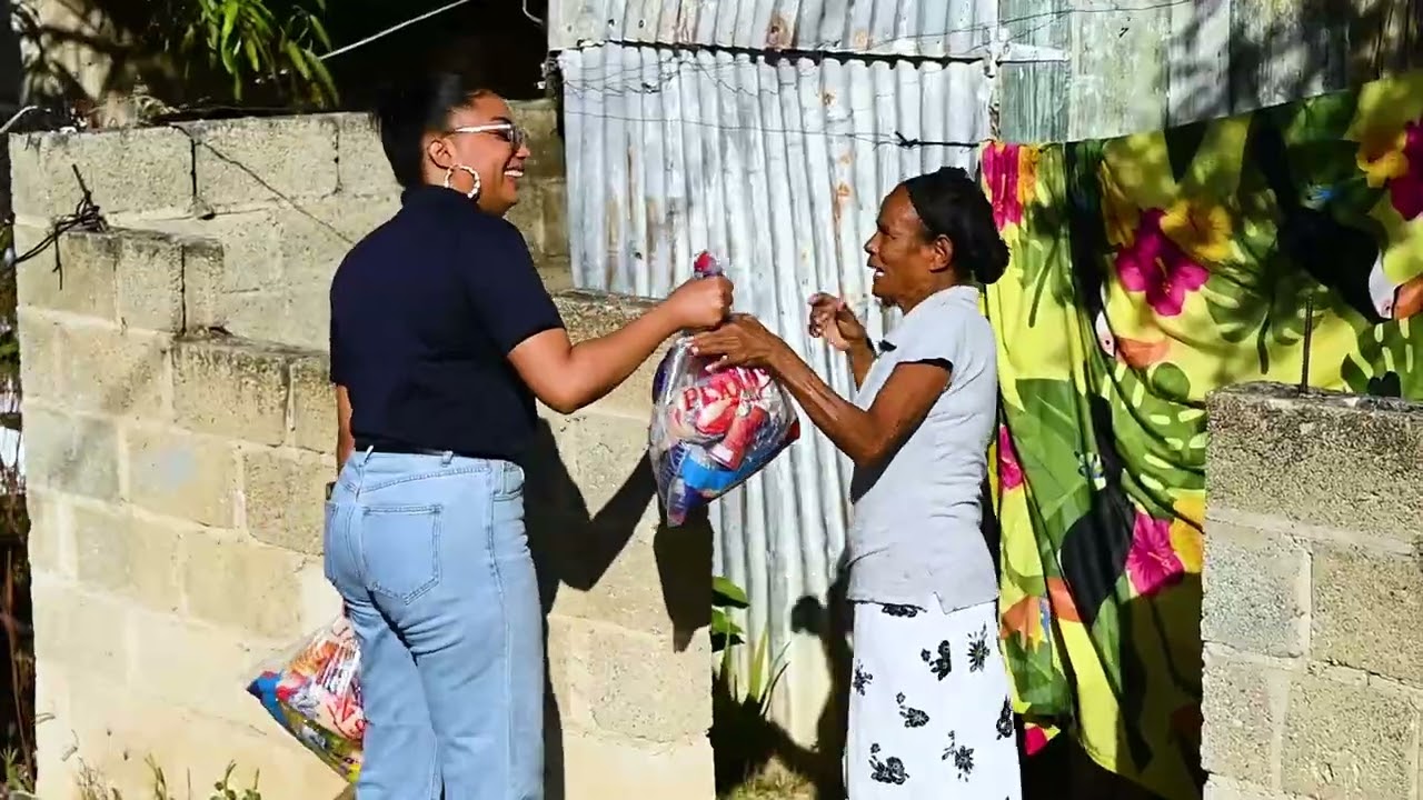 Entrega de raciones en📍Santa Cruz del Seibo #dasacrd