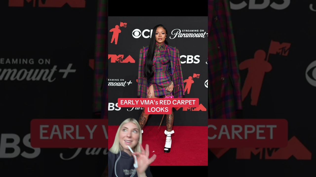 VMA'S RED CARPET LOOKS