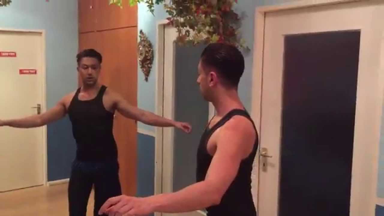 Bauchtanz für Anfänger - Kamel Wechselschritt Schrittkombination und Pad de bourree Zadiel (Deutsch)