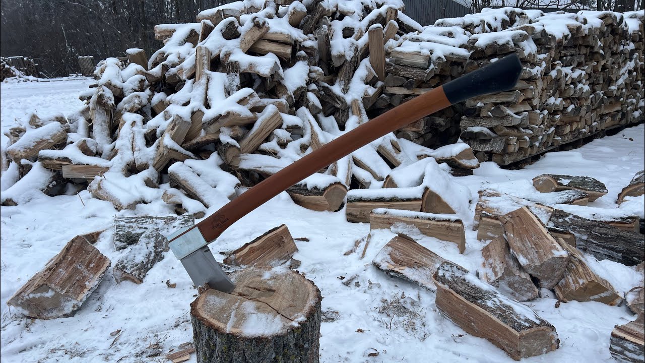 Демонстрация лучшего топора для колки дров — Helko Werk Axe