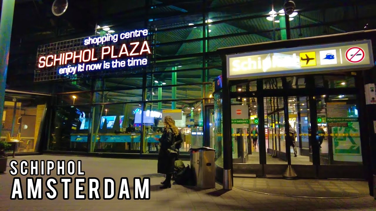 ✈️ Walking in Amsterdam Schiphol Plaza - Airport. 4K - Netherlands Walk Tour 2022