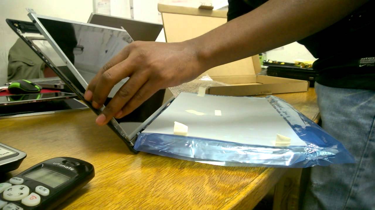 Lenovo G550 Screen Replacement Procedure