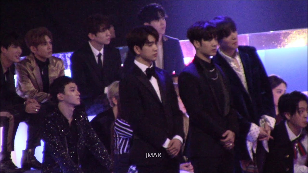 171201 MAMA GOT7 (Jinyoung focus) Reaction to Karen Mok's performance
