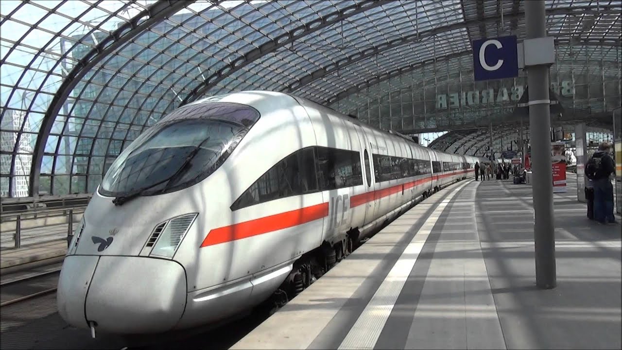 Zugverkehr in Berlin Hbf [HD]