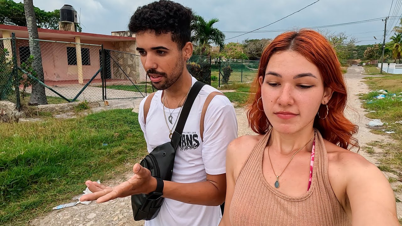 MANSIONES ABANDONADAS EN CUBA. PUEBLO FANTASMA de BOCA CIEGA.