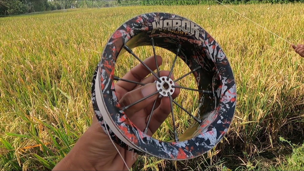 Keseruan bermain sambitan layangann aduan