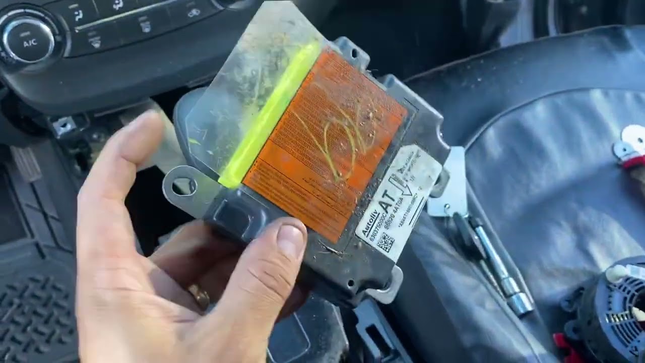 2015 Nissan Sentra Srs Light ON Air bag light ON B0001 B0002 B1432 Code