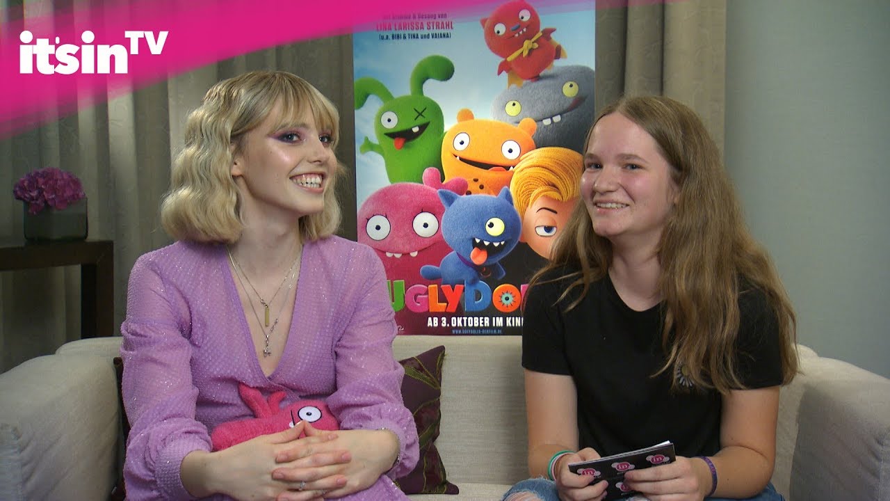 FAQ - Fans Asking Questions: Meet & Greet mit Lina Larissa Strahl