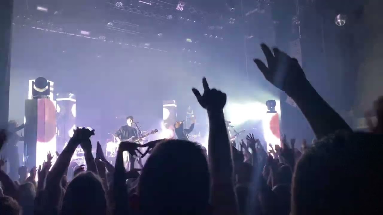 Enter Shikari - Stop the Clocks [LIVE at Doornroosje, NL]