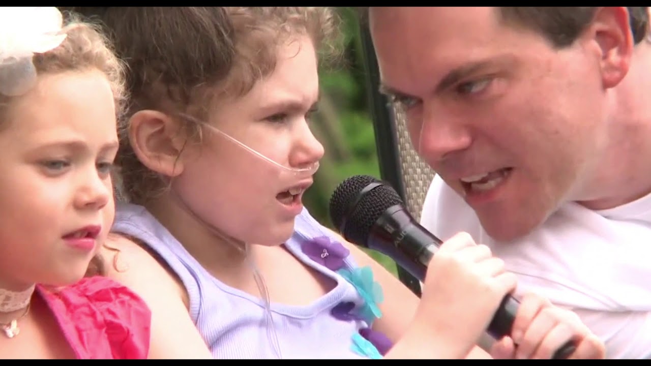 The Good Stuff: Cancer warrior gets Luke Bryan concert in her backyard