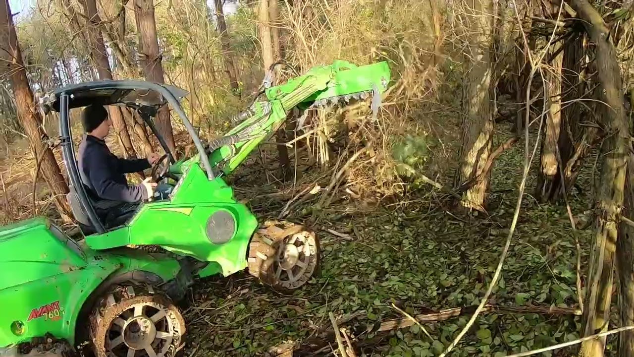The AVANT Mulcher CR1400
